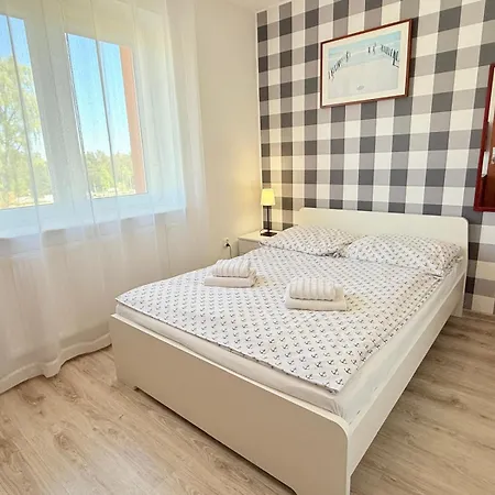 Konukevi Albatros Przy Plazy Władysławowo