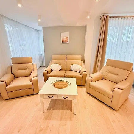 Albatros Przy Plazy Konukevi 3*