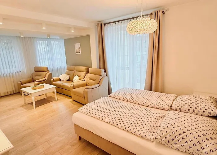 بيت ضيافة Albatros Przy Plazy 3*